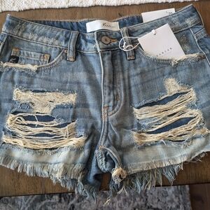 KanCan Los Angeles Tina Mid-Rise Boyfriend Denim Shorts. Medium Blue.